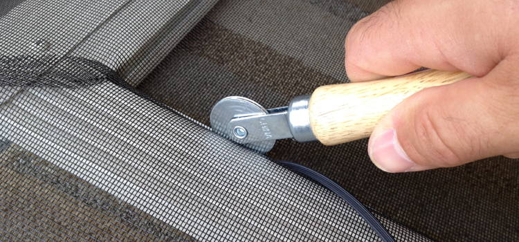 metal screen door repair in El Segundo